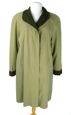 Gallery Beige Tan Womans Rain Over Coat Sz Medium M  Removable Lightweight Liner
