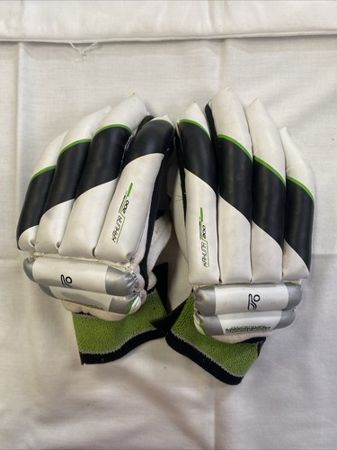Kookaburra Kahuna 200 Batting Gloves Youth Pair Used