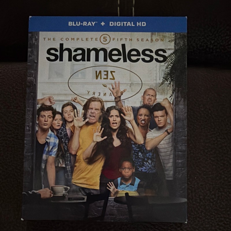 Shameless Complete Fifth Season Blu-ray + Digital HD Subtitles NR Macy Rossum