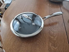 HexClad Hybrid 8in Cookware Frying Pan with Cooking Lid