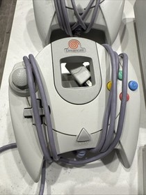 Sega Dreamcast Console HKT-3020 BUNDLE w 2 Controllers, 4 Memory Cards, NFL 2k2