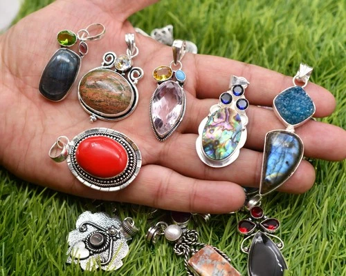 Luminous!!!. Wholesales 5 PCS Mixed Gemstones 925 Silver Plated Pendants Lots - product listing photo