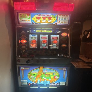 Macy Lets Legacy Tiny Seed Wilds Token Mechanical Slot Machine MD 139049