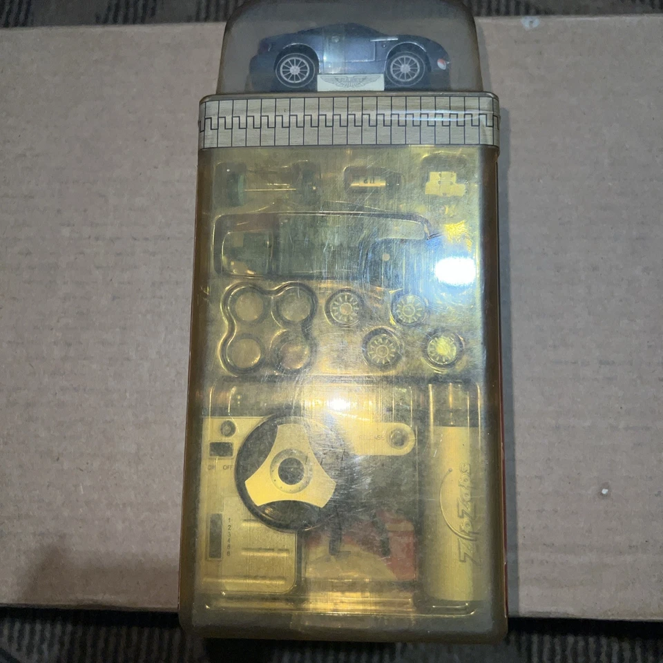 Zipzap Zip Zaps Micro RC SE Aston Martin V12 Vanquish 007 Die Another Day NEW - Image 3 of 4