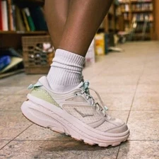 Hoka One Shoes Womens 11.5 Mens 10.5 U Bondi B3 Athletic Gym Running Tennis