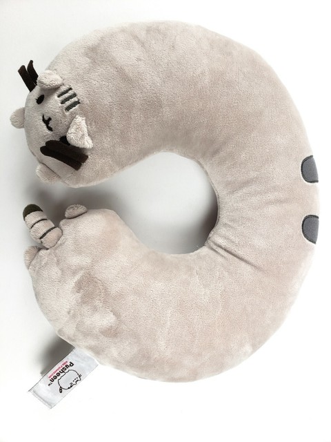 pusheen neck pillow