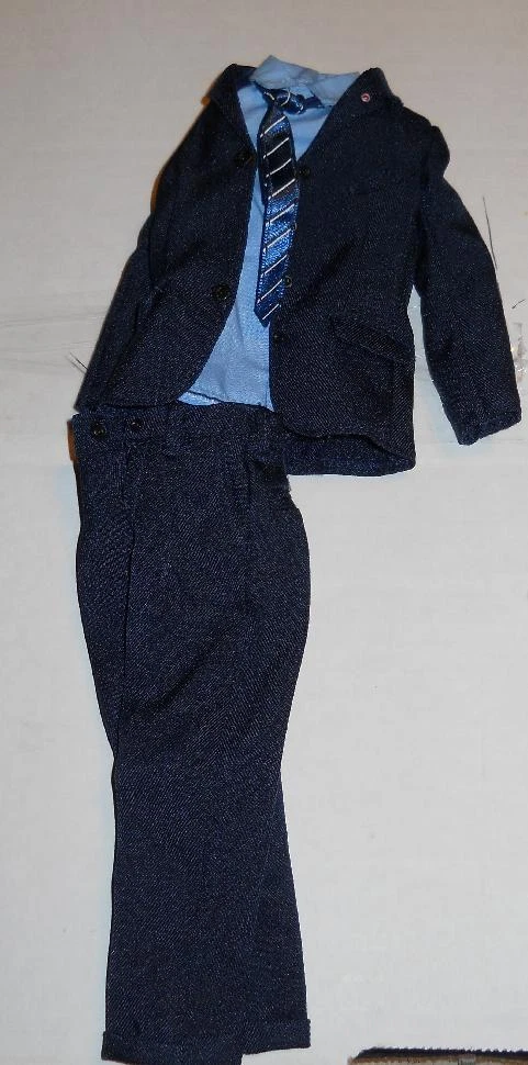 UNDERCOVER 1 6 Modellino Drago Business Abito ABITO con Camicia e Cravatta Blu