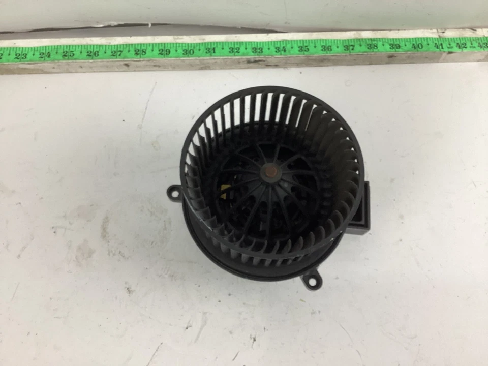 Dodge Grand Caravan 2009-2018 calentador de aire acondicionado ventilador y motor AY272700 OEM Foto 2 de 4