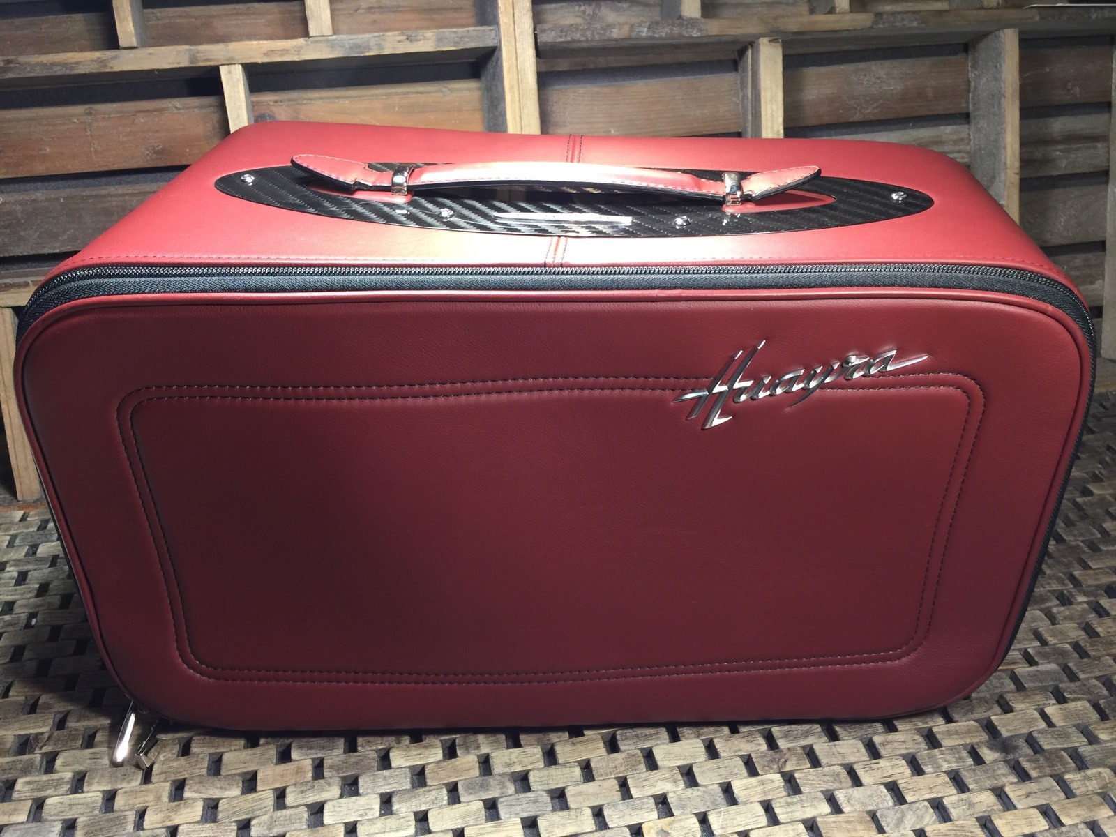 RARE🟣 ORIGINAL OeM PAGANI HUAYRA LUGGAGE CASE SCHEDONI LEATHER W/ CARBON FIBER
