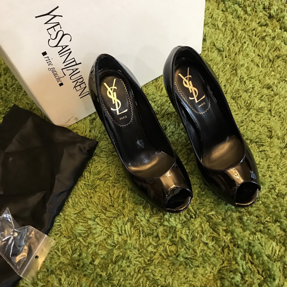 NIB $795 YSL Saint Laurent Black Patent Leather Open Toe Pumps