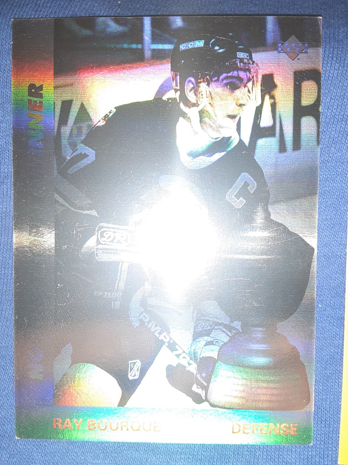1991-92 Upper Deck Ray Bourque Award Winners Hologram Card (Boston Bruins) #AW5