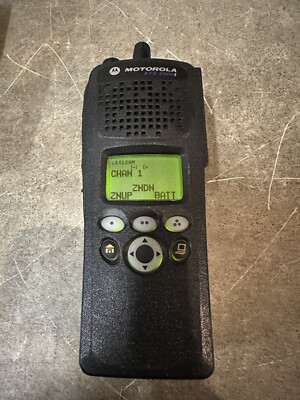 Motorola XTS2500I 800 MHz P25 Two Way Radios H46UCF9PW6BN Nice Units No Batt