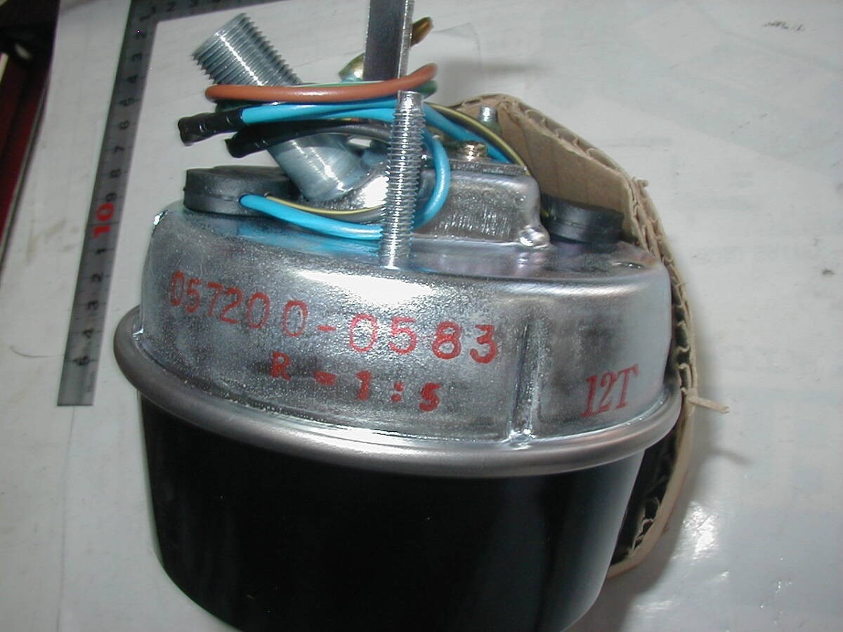 1974-75 Kawasaki Z1 900 Tachometer Tach Rev Counter for sale
