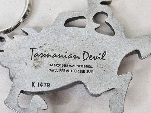 Tasmanian Devil Taz Looney Tunes Pewter Keychain Warner Bros Vintage 1995 - Picture 3 of 3