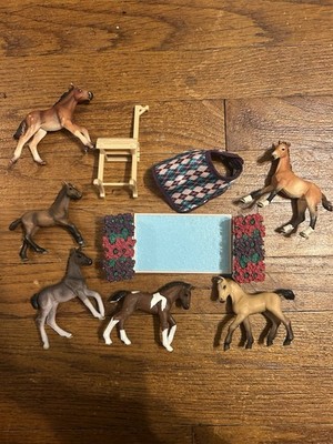 Lot Of 6 Retired Schleich Horse Foals And Accessories Including Tack Stand