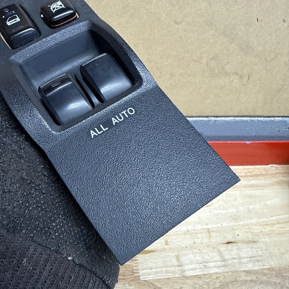2005 2006 2007 2008 2009 2010 SCION TC DRIVER MASTER POWER WINDOW SWITCH OEM Foto 2 de 4