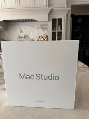 Mac Studio M3 Ultra 256GB 2TB SSD 80-Core GPU | Run Frontier AI Models Locally