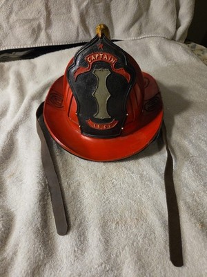 Vintage Leather Fire Helmet Cairns High Eagle Antique Red, Minnesota?