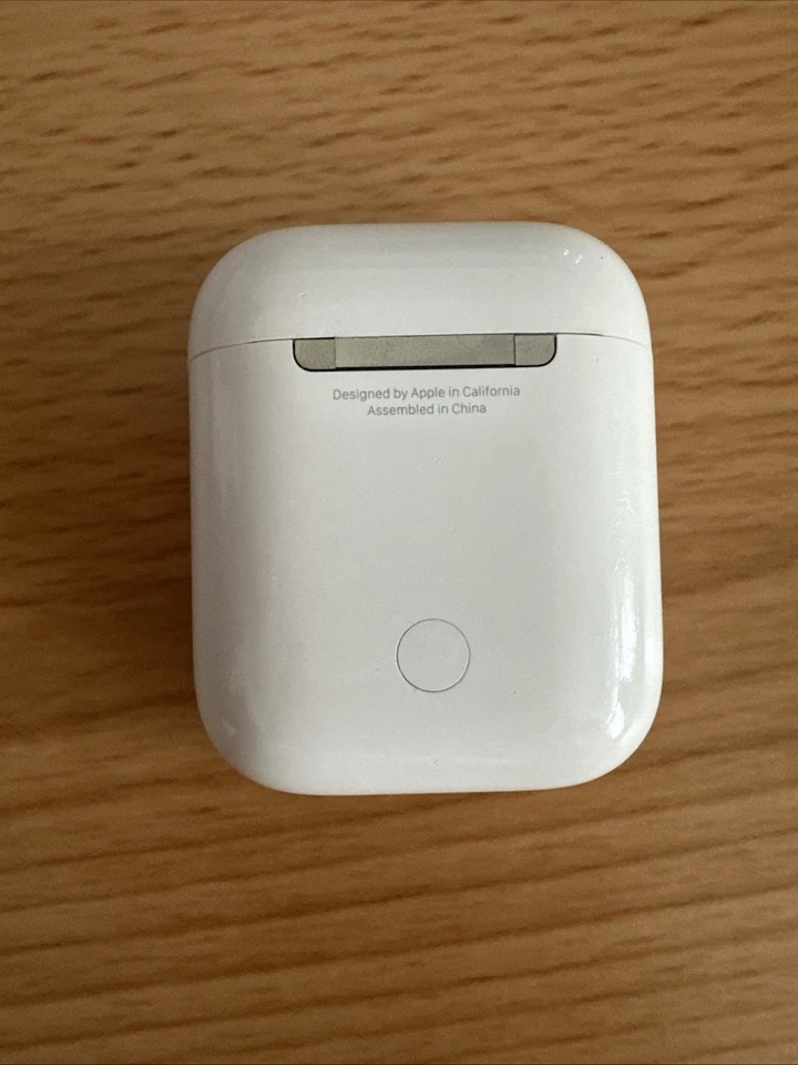 Apple AirPods (2nd generation), photo 1 of 5