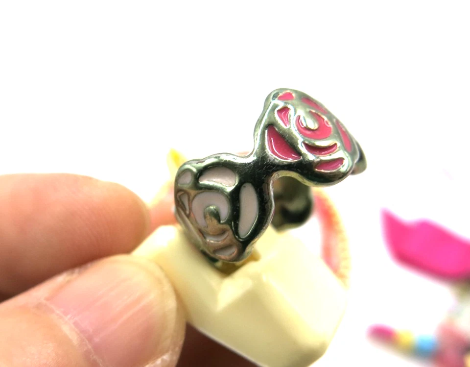 Lindo conjunto de joyas inspirado en Disney pulseras elásticas con cuentas móvil Minnie Mouse Foto 4 de 4