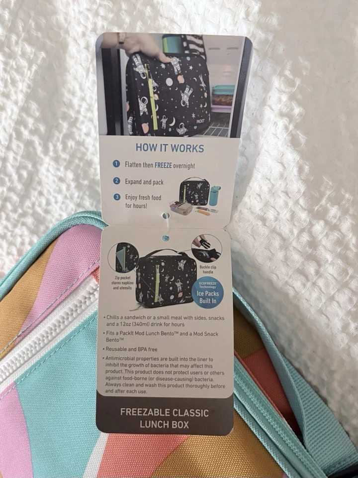 ECOFREEZE Retro Classic Soft Sided Lunch Box PackIt Collapsible & Zip Closure - Image 4 of 4