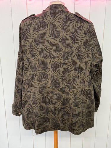 JD Williams Jacket Size 22 Ladies Green Black Patterned Casual Parka Zip Up - Picture 5 of 5