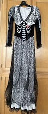 INCHARACTER Boneyard Bride Halloween Costume Horror Scary Medium Dia Los Muertos