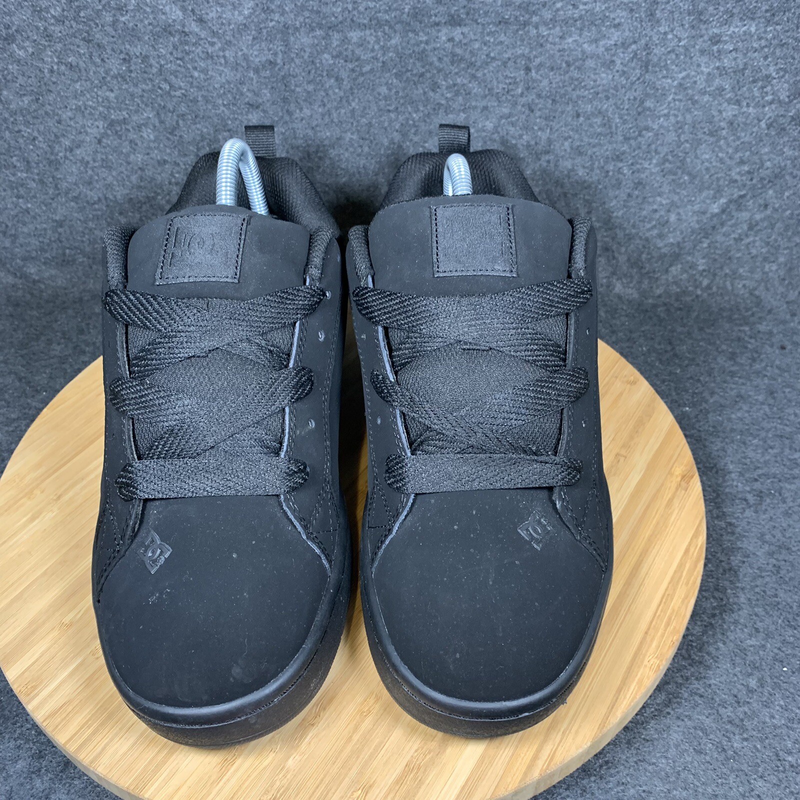 DC Court Graffik Men's Size 8.5 Skate Shoes Sneakers Black