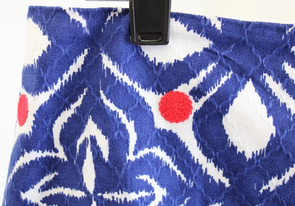 Vineyard Vines Whale Tail Geometric Print Embroidered Mini Skirt Size 10 Blue - Image 3 of 4