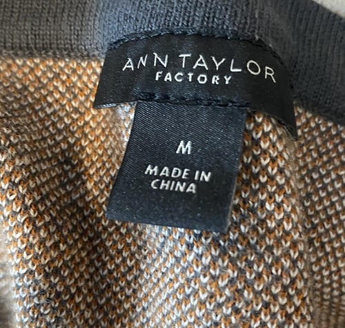Ann Taylor Factory Womans Cardigan Size M Plaid Cotton - Picture 2 of 5