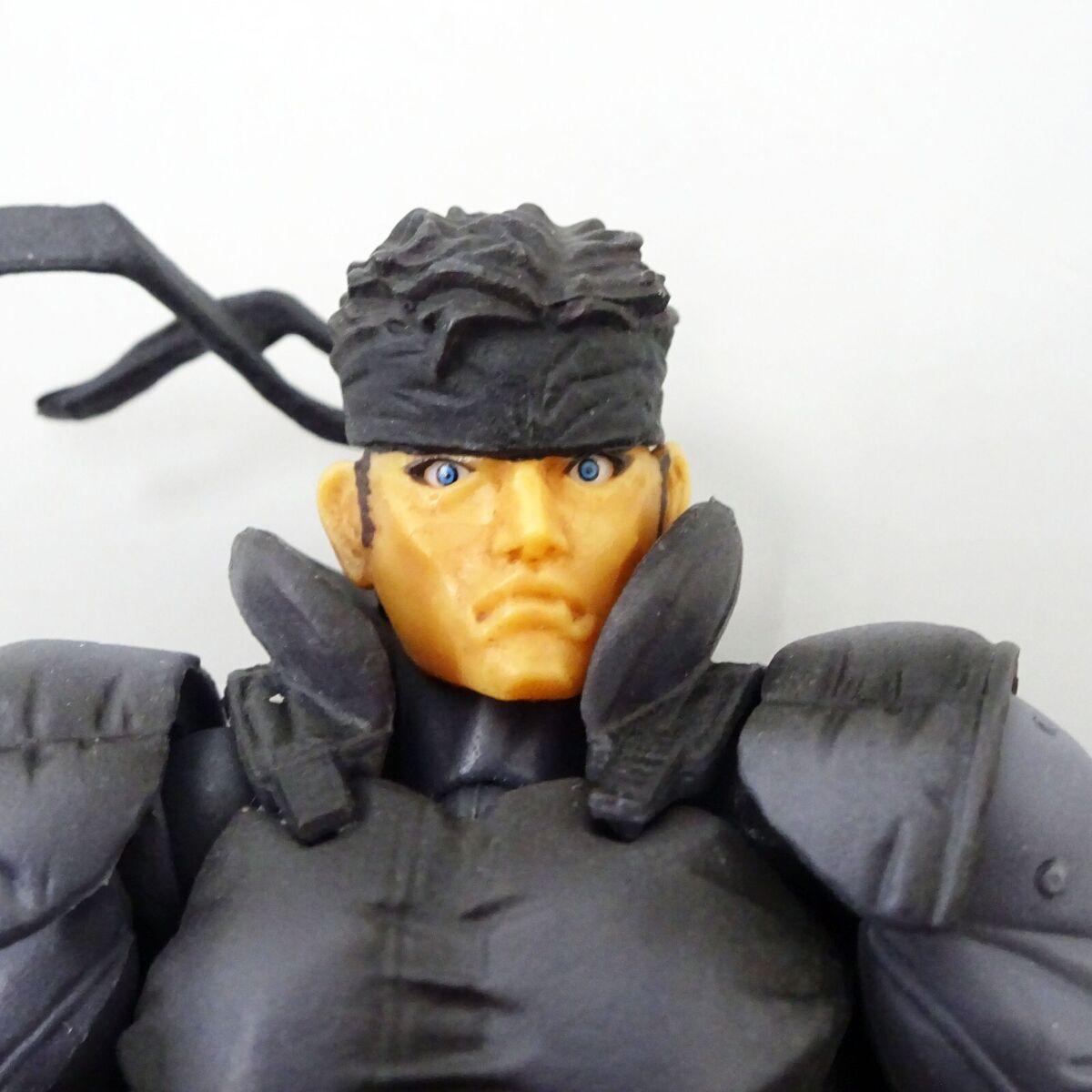 Micro Yamaguchi Revol Mini rm 001 SNAKE Metal Gear Solid Micro Yamaguchi Revol Mini rm 001 SNAKE Metal Gear Solid