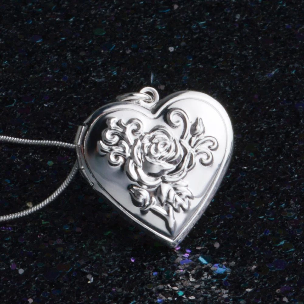 Silver plated pendant deals