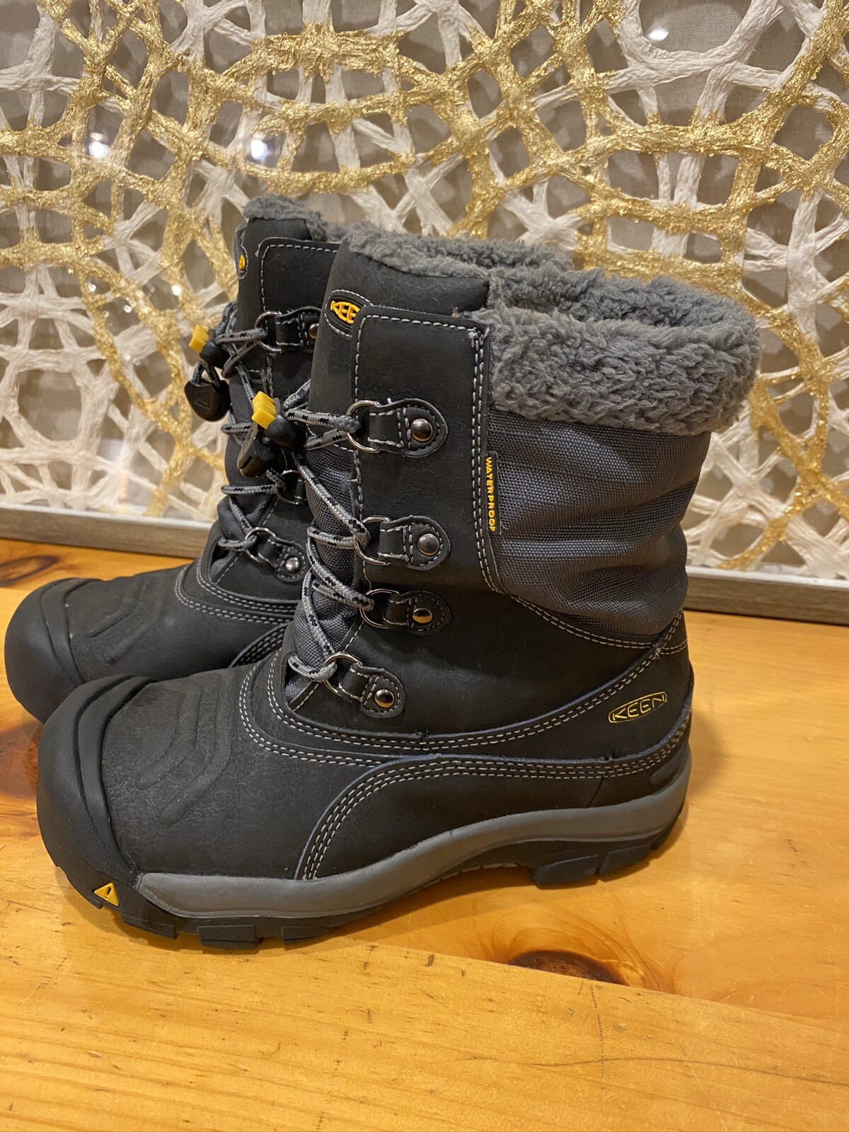 Stivali Keen impermeabili in pelle