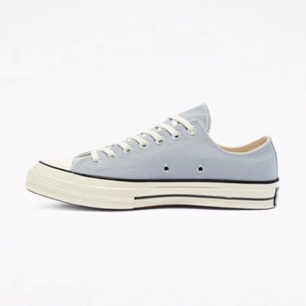 Light grey hotsell converse mens