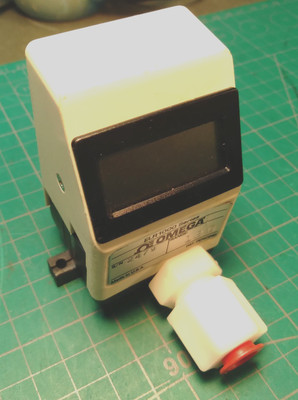 Omega Engineering FLR1012-D Liquid Flow Sensor with Display, 0.5-5 L/min