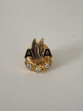 Vintage American Airlines 30 Years Service Gold Tone Pin/lapel Pin 3 Diamonds
