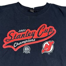 Vintage Y2k New Jersey Devils NHL 2003 Stanley Cup Champions T-shirt Men  s XL