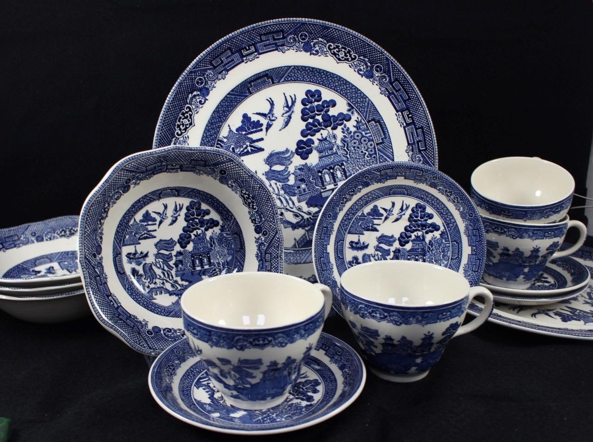 Johnson Brothers Willow Blue Made in England Ten Piece Assortment 
