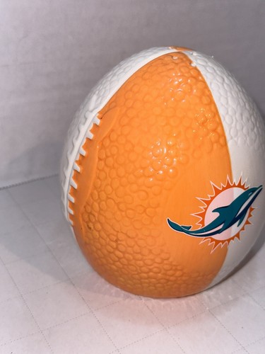Miami Dolphins NFL Football Forever Collectibles Salt And Pepper Shakers EUC - Picture 5 of 11