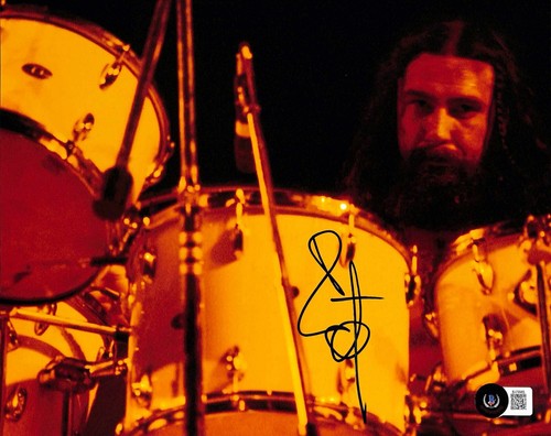 Original Black Sabbath Schlagzeuger Bill Ward signiert 8x10 Foto BECKETT