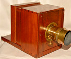 ANTIQUE SLIDING BOX CAMERA EARLY, MAYBE DAGUERREIAN? ALEXIS MILLET LENS