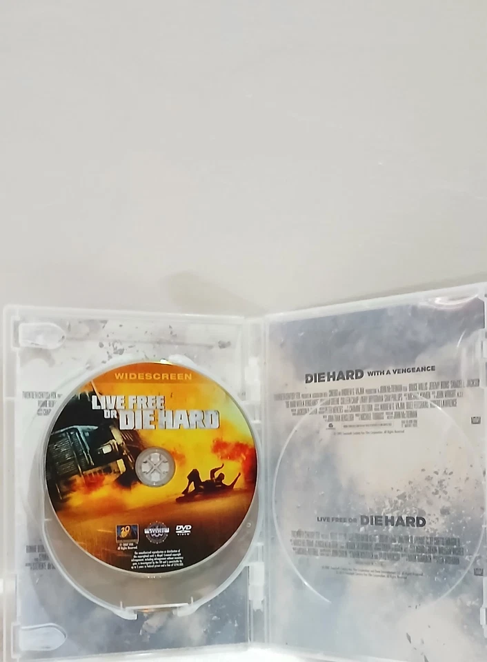 Bruce Willis Die Hard 4-Movie Film Collection DVD Set - Image 4 of 4