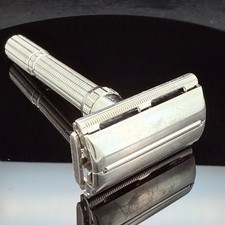 Vintage Gillette Slim Adjustable Safety Razor TTO Butterfly Made in USA H3 1962