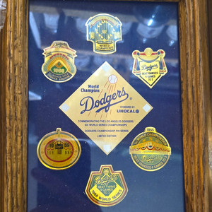 Los Angeles Dodgers World Series Champions Framed Pin Set UNOCAL Limited Ed