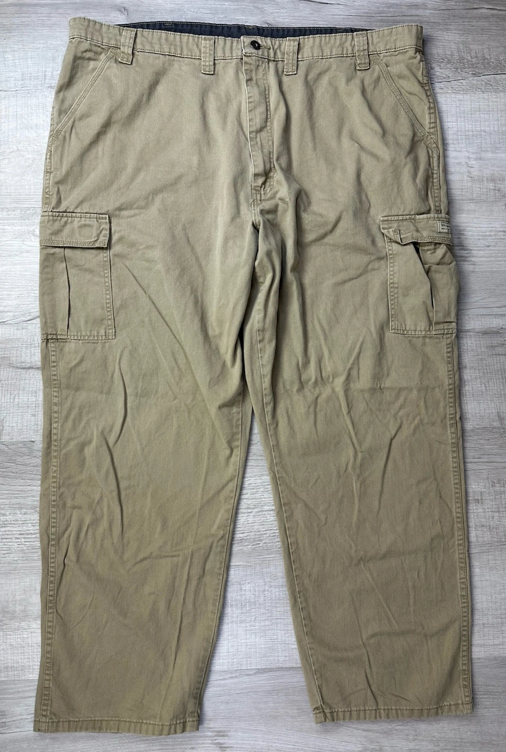 Wrangler Cargo Pants Khaki Authentic Issue Skater Men’s 44X32 (Actual 44X30.5)