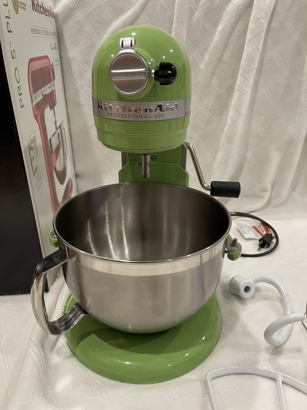 KitchenAid Stand Mixer - Highly rated Buy It For Life recommendation