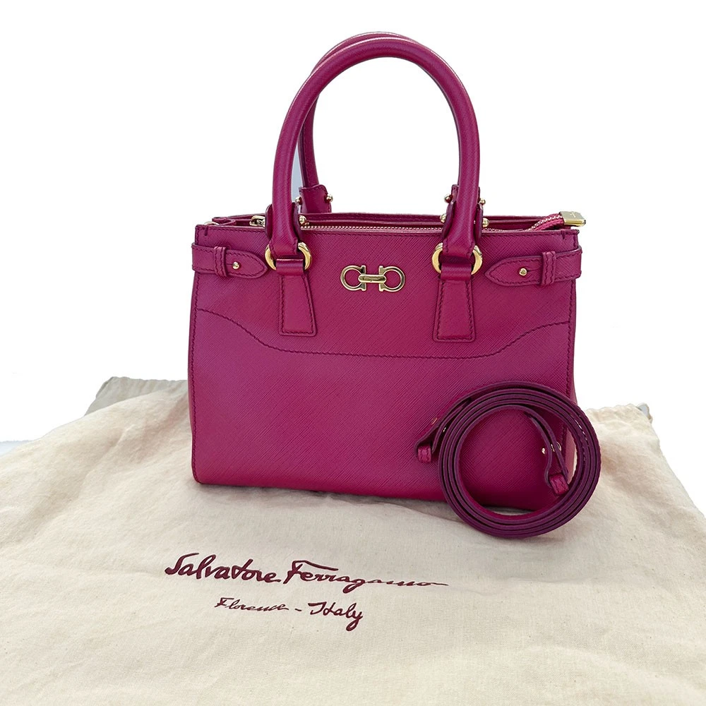Salvatore Ferragamo Shoulder Bag Pink Bags & Handbags for Women