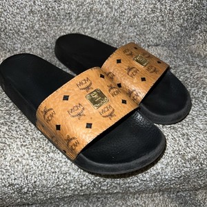 Mcm Munchen M1976 Slides Cognac And Black M9.5 W11.5 MCM | Shoes | Mcm Slides | Poshmark main image 2