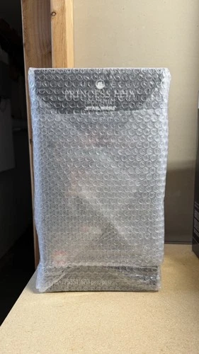 LEGO Star Wars: Princess Leia Boushh Helmet Set 75351 Sealed