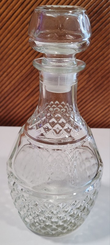 Vintage Crown Royal Whiskey/Wine Decanter with Stopper Etched Crown & Grapes